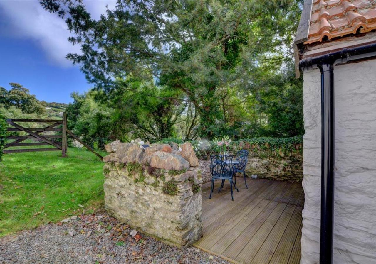 Love Cottage Combe Martin Ngoại thất bức ảnh